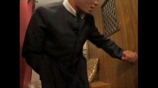 The Confess – The Altar Boy And A Priest