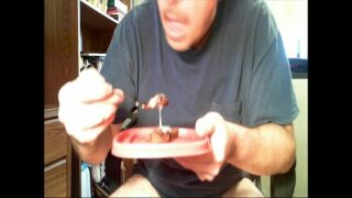 How to eat a Brownie