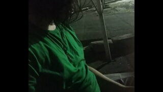 Gordo fudendo todo mundo na vila