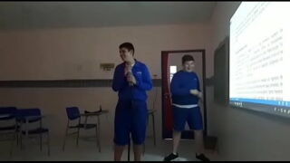 GORDO SAFADO PEGO NO FLAGRA COM A MÃO NO MICROFONE – FT. SUPERHOT PRODUCTIONS