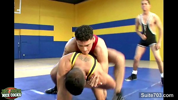 Sporty gays fucking well in threesome 9 min