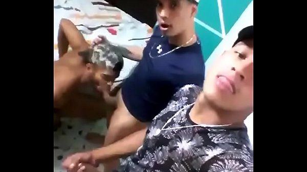 Três brother se pegando 25 sec