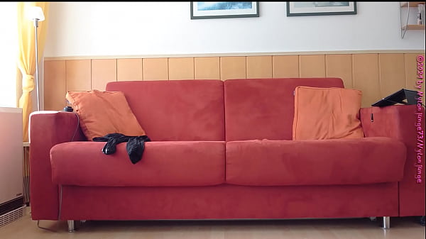 Sexy in der Ferienwohnung 2019 – 1 ** Nylon Striptease **