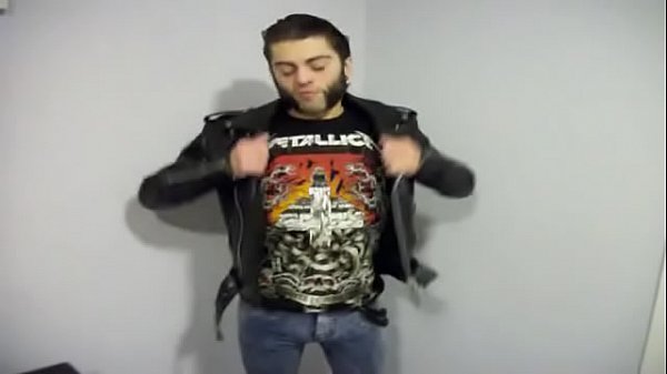 Metal head self fisting