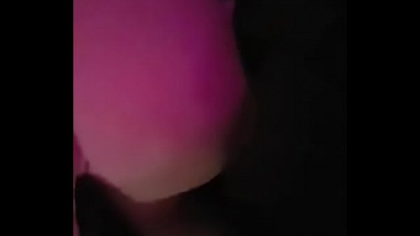 Negão deixou um buraco no meu rabo de calcinha