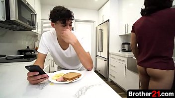 Family Taboo Gay – Stepbrother – Laundry Day