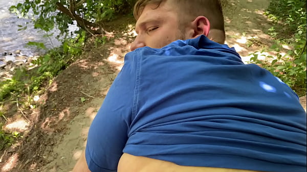 Dream Cub Jason Dutch takes raw married daddy cock by the creek