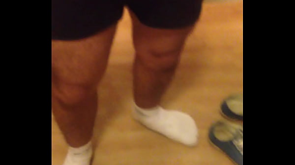 Punheta no provador da loja