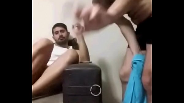 amigos exibicionistas na webcam