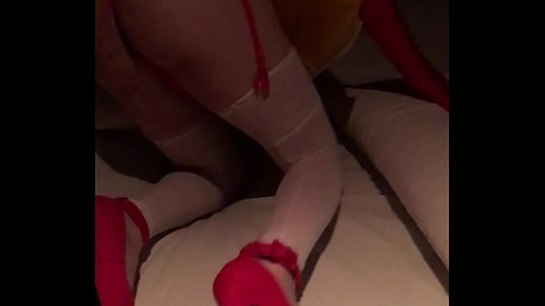 branca de neve indo dar no motel