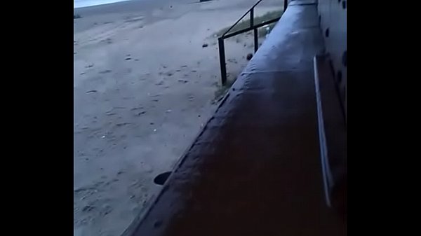 CASAL GAY TRANSANDO NA PRAIA DE MONGAGUA