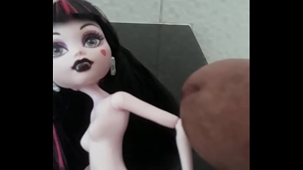 Doll bukkake