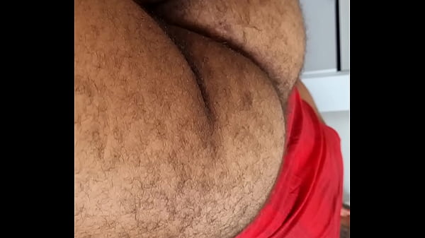 Flagra!! Meu cunhado rabudo deitado na cama