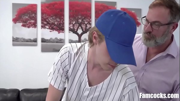 step Daddy Soothes Son’s Bruised Body After Match