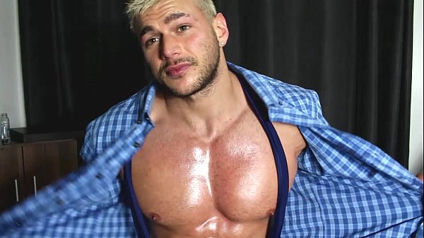 Suck My Horny Singlet NIPS!