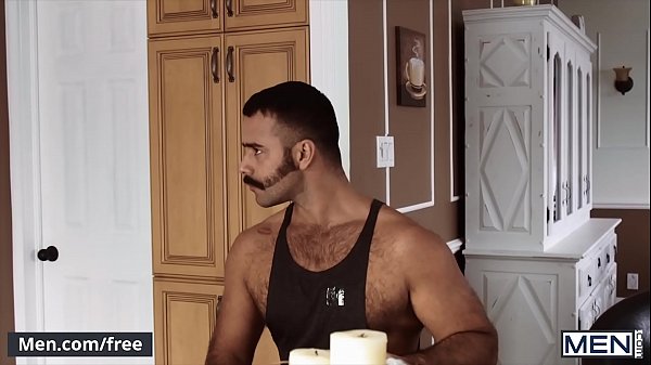 (Teddy Torres) Gives Workaholic Stud Theo Ross His Bubble Butt – Men
