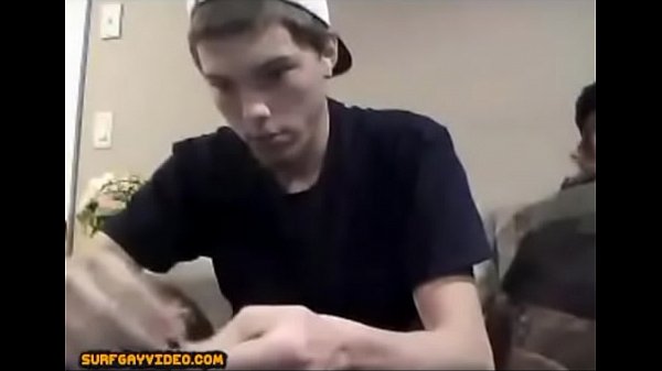 GUYS WANKS SIDE BY SIDE ON WEBCAM