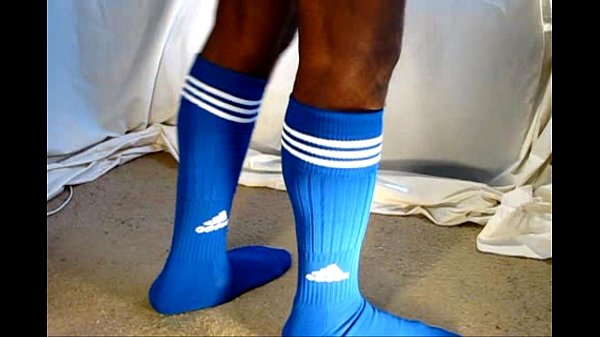 My black gay hole sucks on a butt-plug