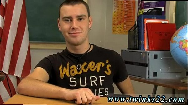 Emo boys guys gay porn xxx Young black-haired lad Justin Giles sits