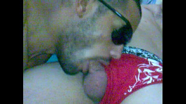 PUTO TOMANDO LEITE DE MACHO